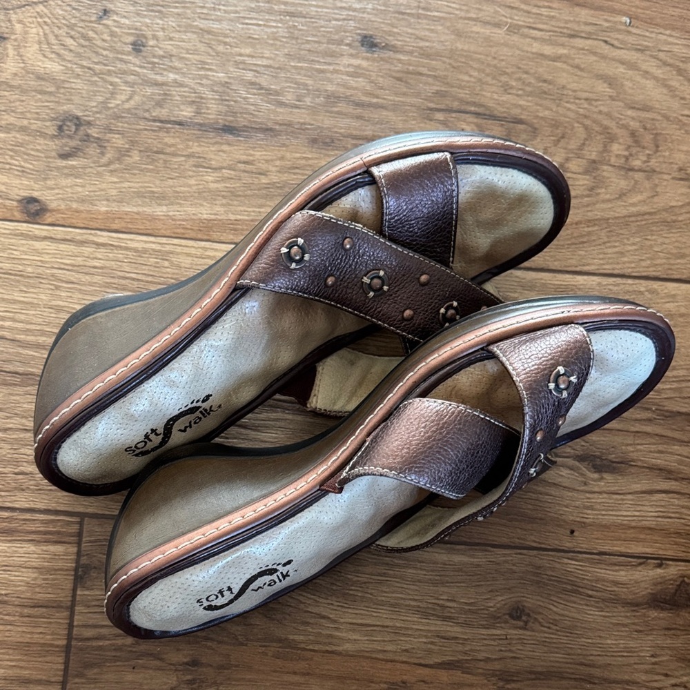 SoftWalk Brown Crisscross Studded Slide Sandals - Picture 4 of 6